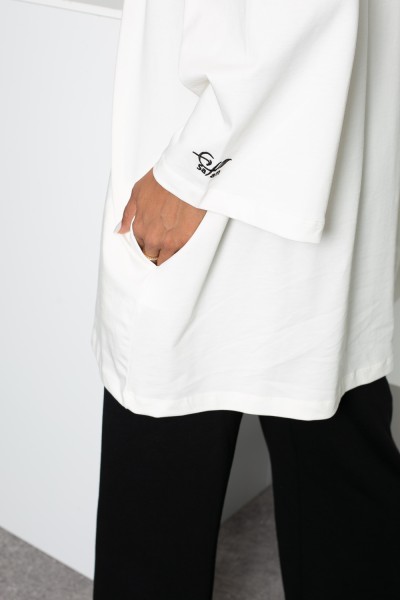 Salam white wide-sleeved maxi t-shirt