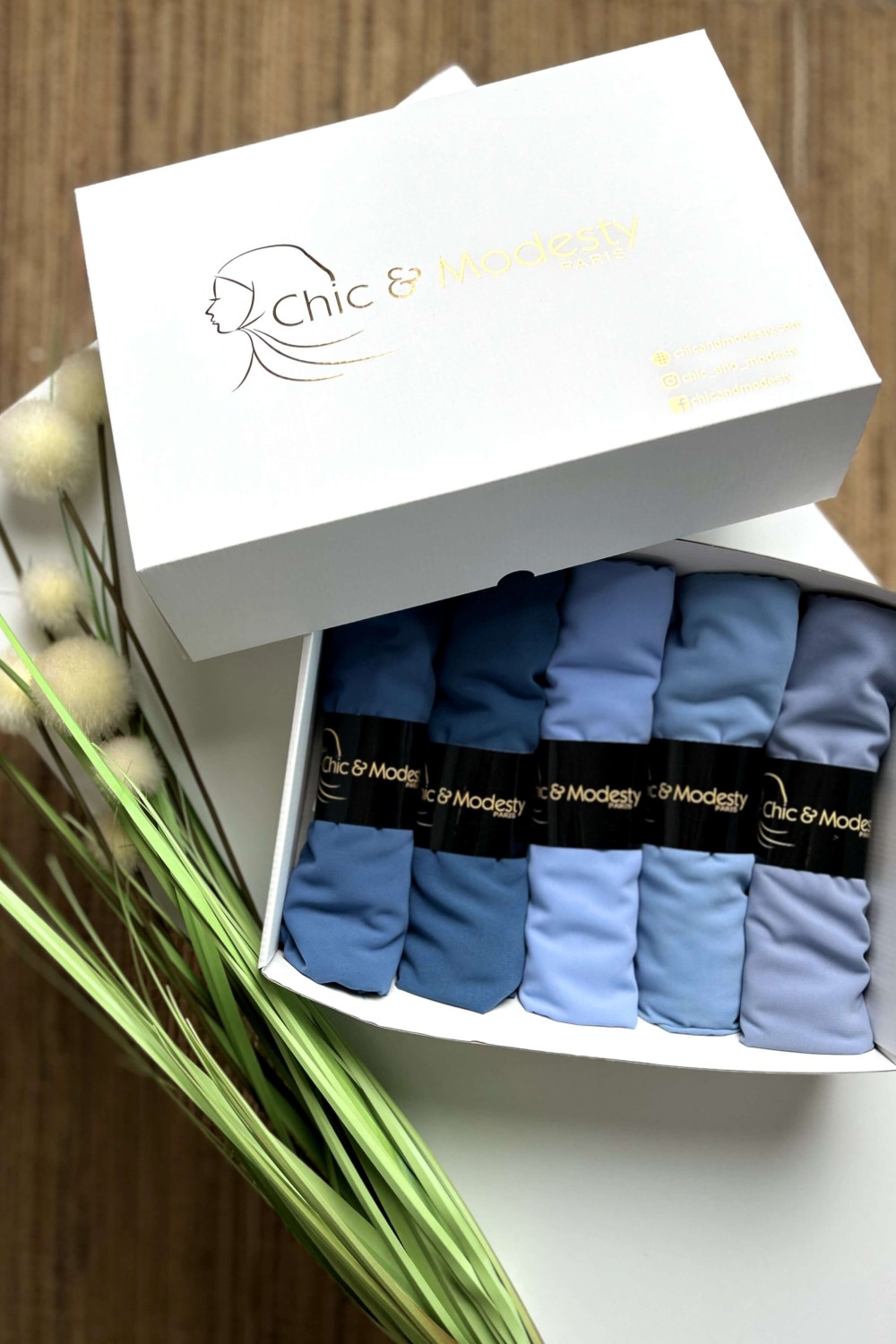 Blue Medina silk hijab box