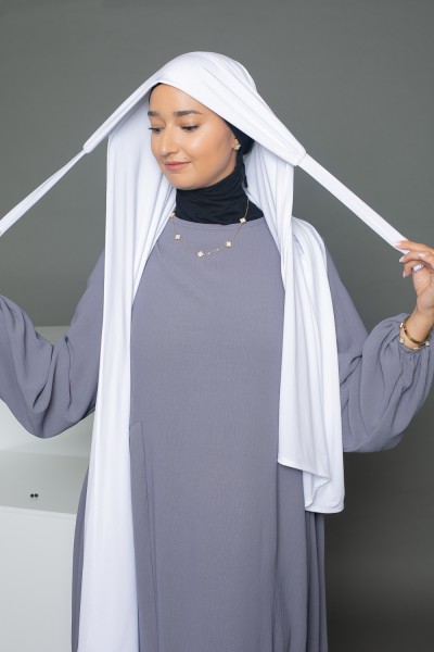 Hijab zum Binden bereit, hochwertiger sandweißer Jersey