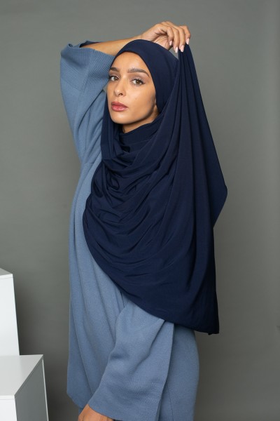 Hijab prêt à nouer premium Sandy jersey bleu foncé