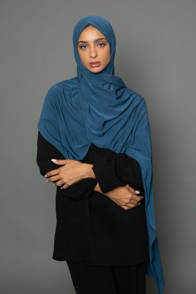 Hochwertiger Hijab aus Sandy-Jersey in Petroleum