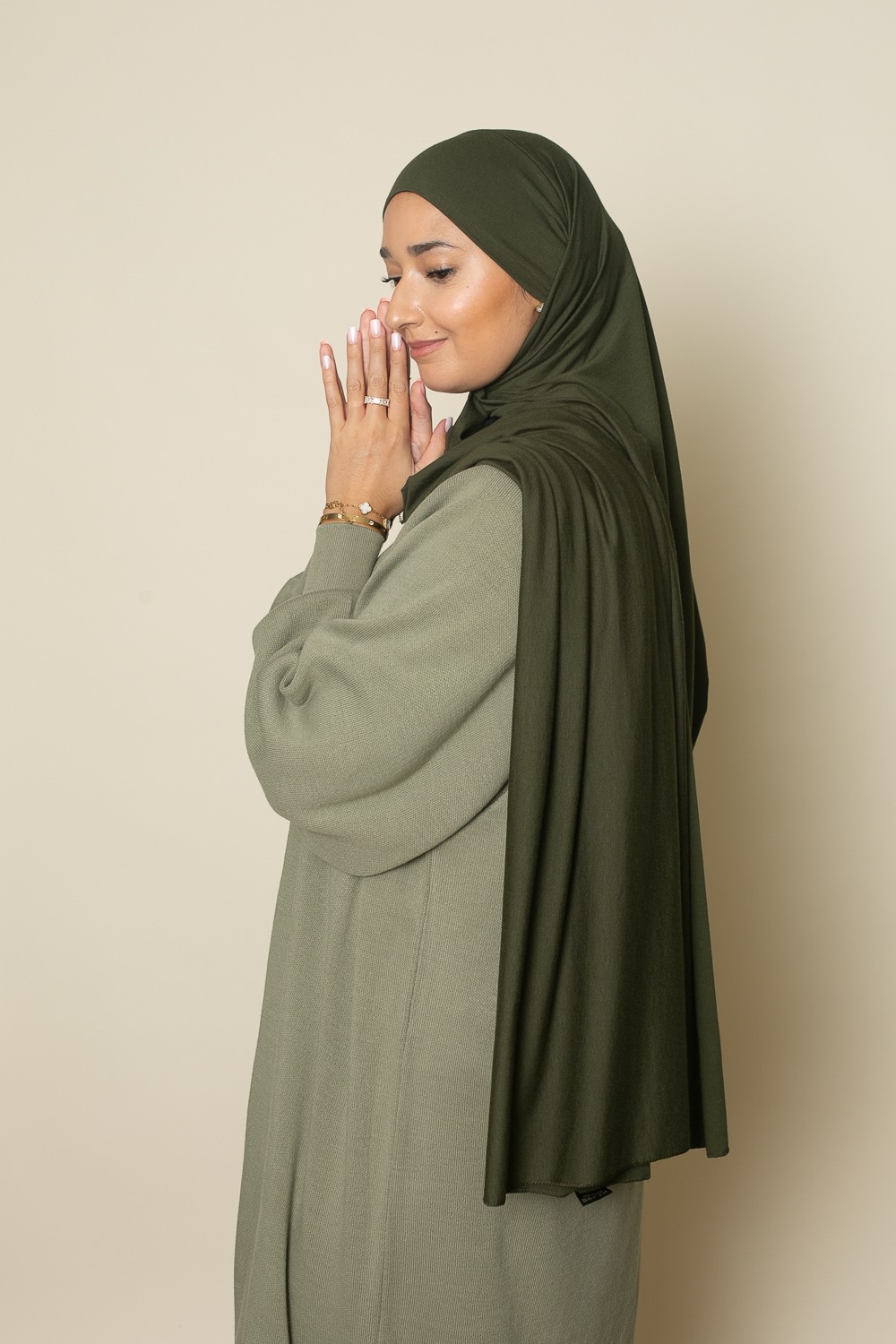 Luxury soft jersey hijab ready to tie khaki