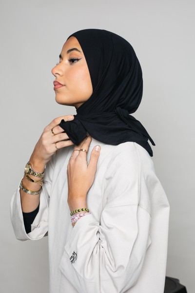 Schwarzer Sport-Jersey-Hijab zum Binden