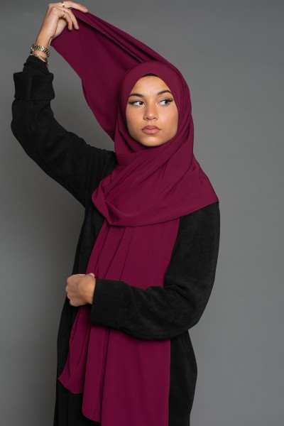 Burgunderroter Hijab aus Medina-Seide