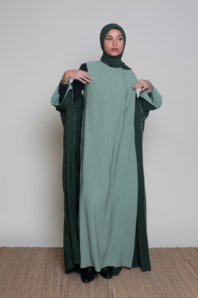 Pistazienfarbenes, ärmelloses Kleid aus Medina-Seide