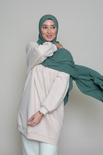 Hijab aus dunkelsalbeifarbener Medina-Seide