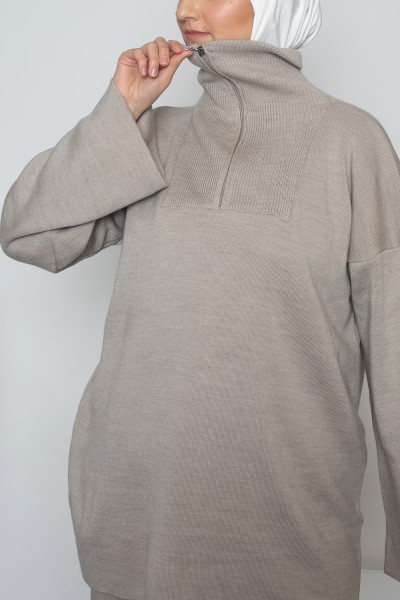 Taupefarbenes Pullover-Strickset mit Reißverschluss