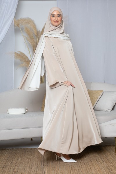 Robe satinée manche large taupe clair