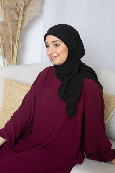 Hijab cuadrado negro