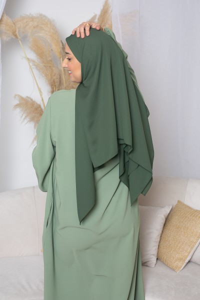 Quadratischer Hijab in dunklem Khaki