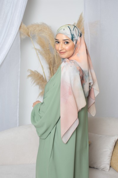 Hijab carré imprimé pour été. Boutique moderne