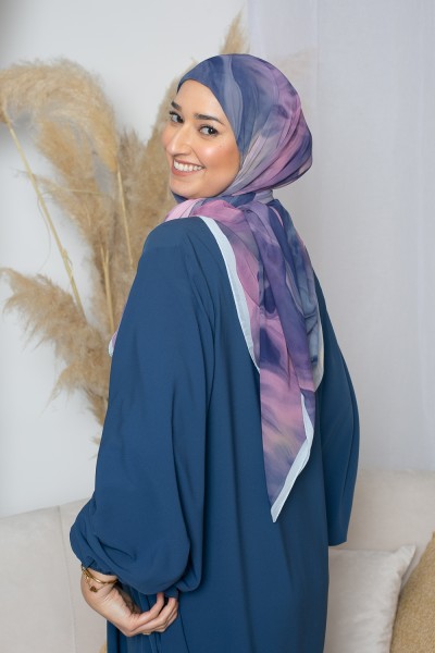 Hijab estampado cuadrado llama azul rosa
