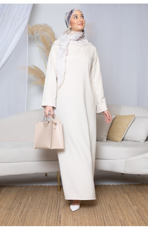 Robe casual beige clair. Boutique pour femme musulmane.