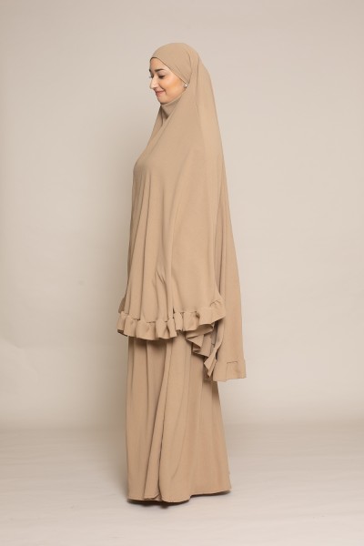 Taupe prayer outfit