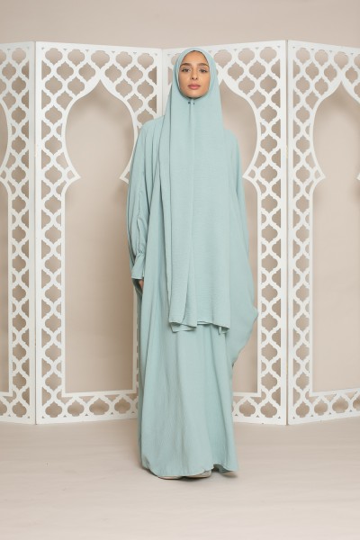Abaya con velo integrado verde agua