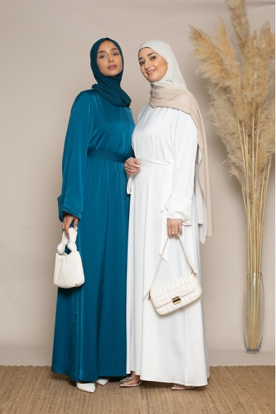 Abaya de lujo de satén blanco