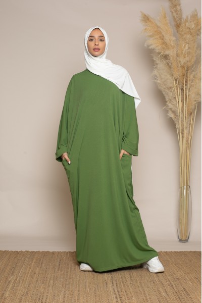 Olivgrüne, übergroße Abaya