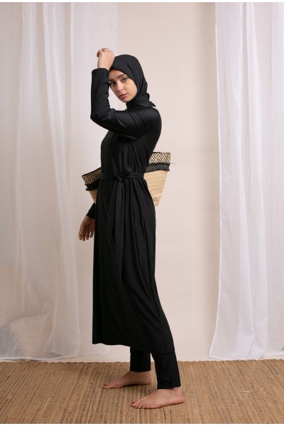 Langer schwarzer Hijab-Burkini