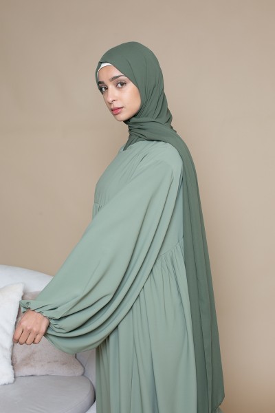 Luxuriöser Hijab aus khakifarbenem Musselin