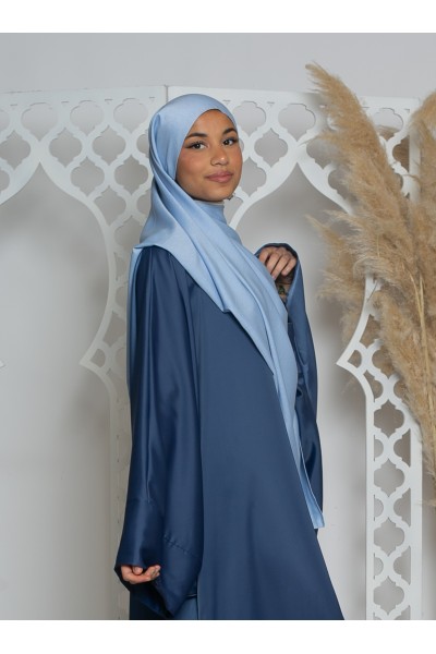 Himmelblauer, glänzender Premium-Hijab