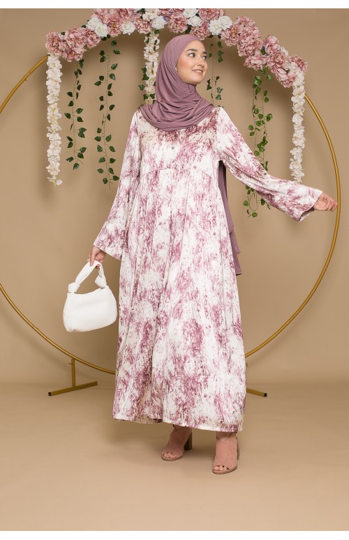 Robe longue et large d'été imprimé chic et classe. Boutique vêtement pour femme musulmane.