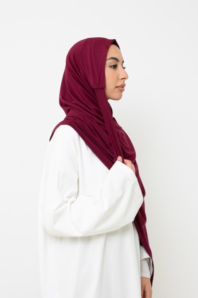 Hiyab de jersey suave de lujo listo para anudar en color burdeos