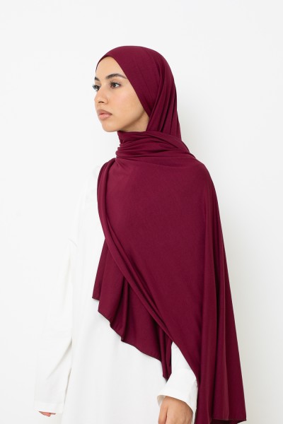 Hiyab de jersey suave de lujo listo para anudar en color burdeos