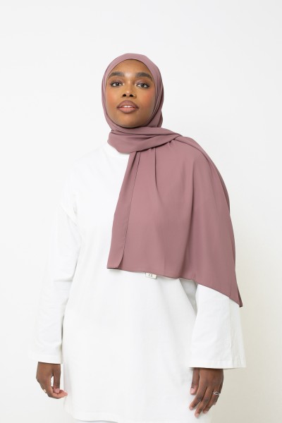 Hiyab de muselina de lujo en color rosa nude