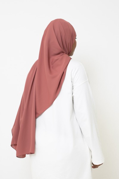 Luxuriöser Terrakotta-Musselin-Hijab