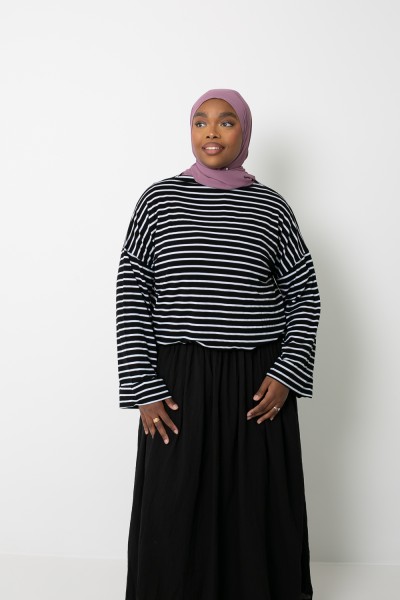 Camiseta negra de Marina