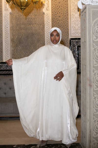 Abaya de organza color marfil