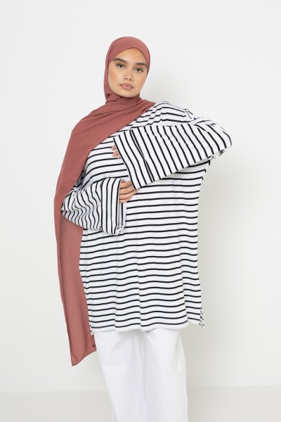 Camiseta blanca de Marina