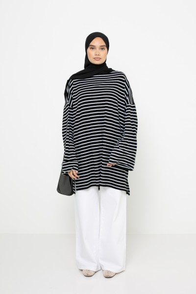 Schwarzes Marina-T-Shirt