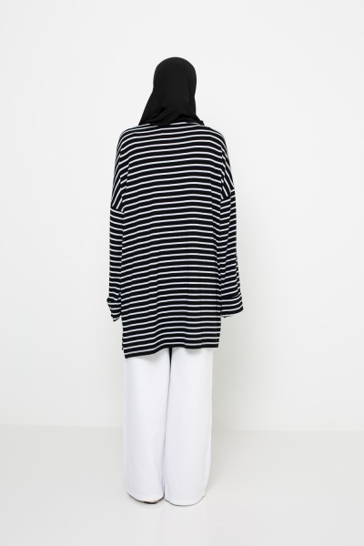 Schwarzes Marina-T-Shirt