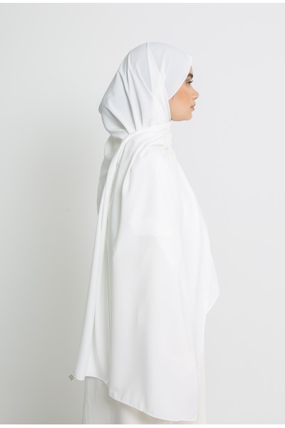 Cremeweißer Hijab aus Medina-Seide