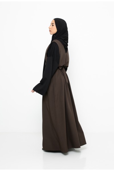 Vestido marrón de Kioto