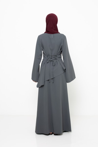 Ensemble Osaka gris