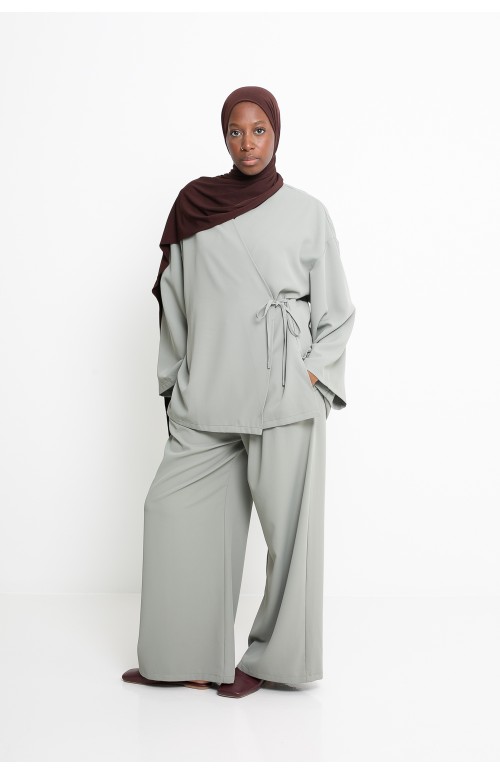 Pantalon ample habillé à pince pour femme musulmane. Boutique mode hijab.