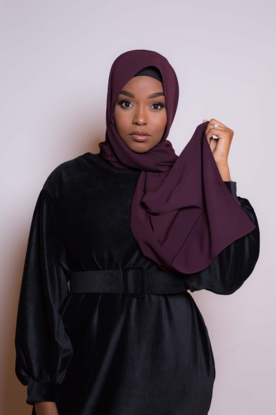 Hijab soie de médine prune boutique hijab femme musulmane moderne