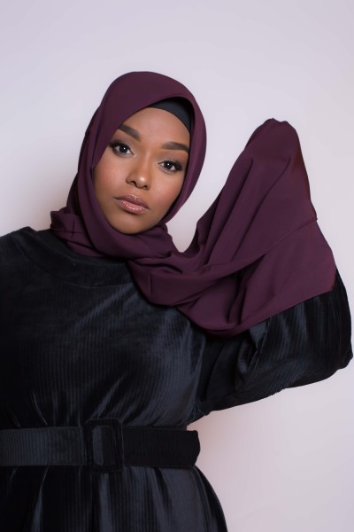 Hijab soie de médine prune boutique hijab femme musulmane moderne