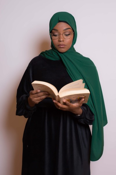 Hijab soie de médine vert bouteille boutique vêtement femme musulmane